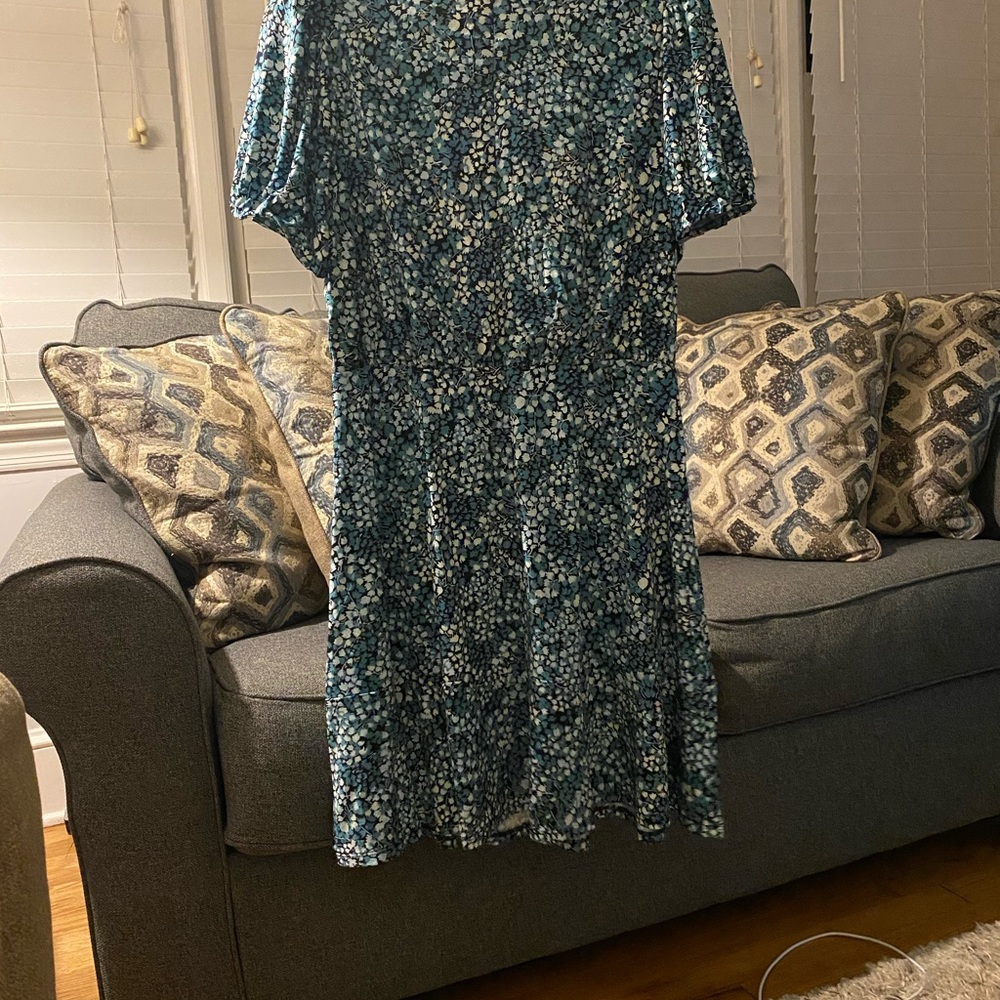 Navy & Teal Floral Loft Dress - Picture 6 of 6